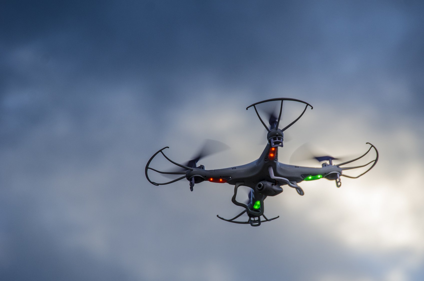 Jakiego drona kupić na początku swojej przygody z tymi urządzeniami?