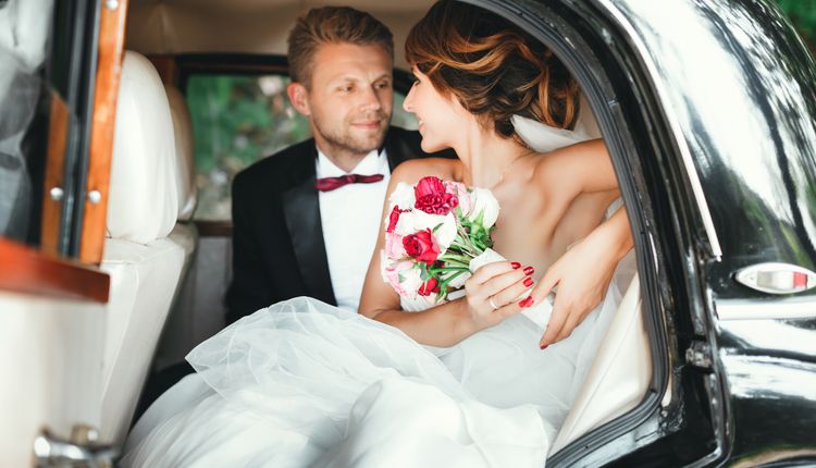 Jaka biżuteria do sukni ślubnej?