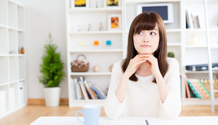 Meble do salonu – nowoczesne czy klasyczne?