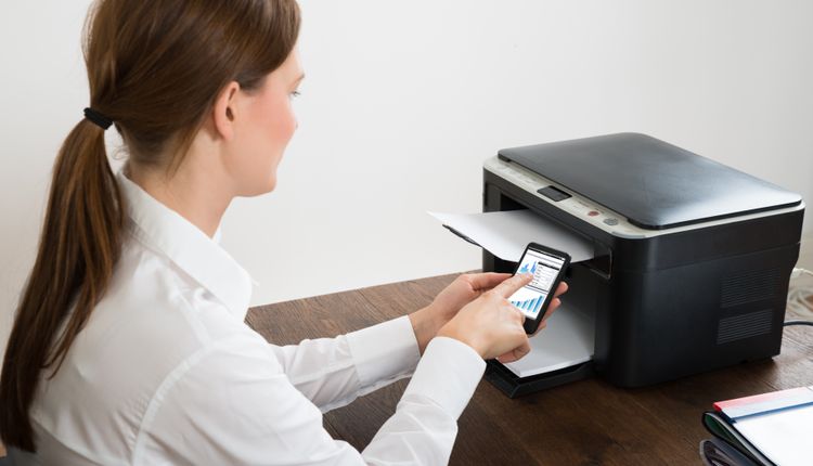 Drukarka WiFi – co warto o niej wiedzieć?