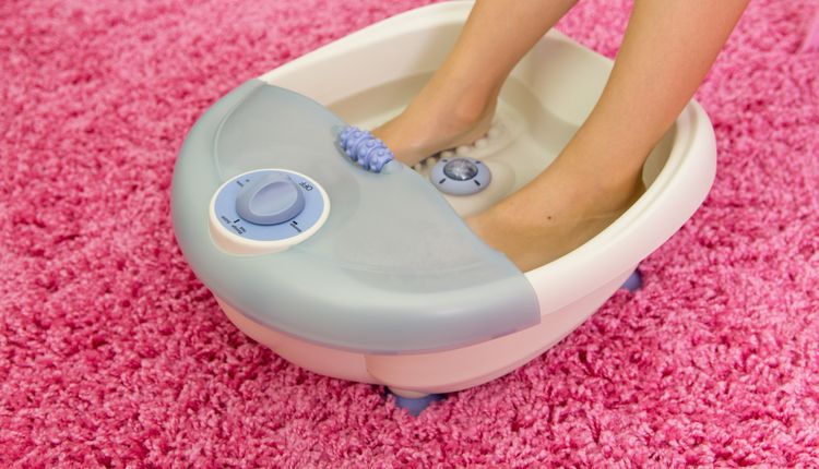 Masażer do nóg – sprawdź, dlaczego warto w niego zainwestować!