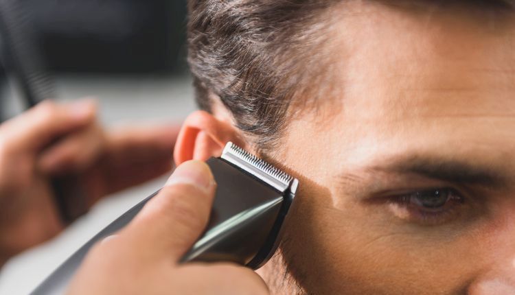 Jaka maszynka do włosów sprawdzi się w warunkach domowych?