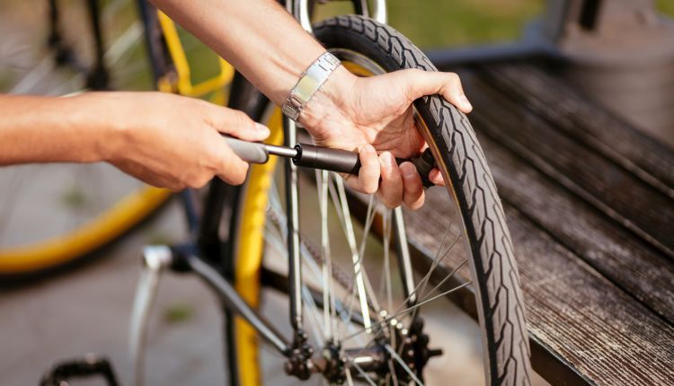 Pompka do roweru – rowerowy niezbędnik!