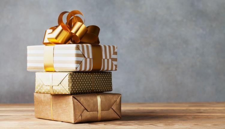 Prezent na urodziny w 8 pomysłach.jpg