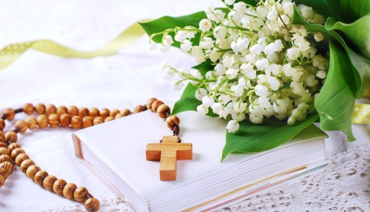 Co na Komunię dla dziewczynki Nasze propozycje.jpg