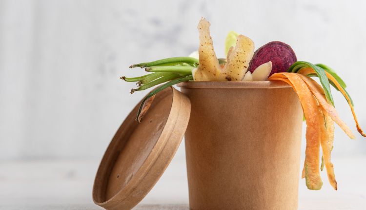 Z czego zrobić kompostownik.jpg